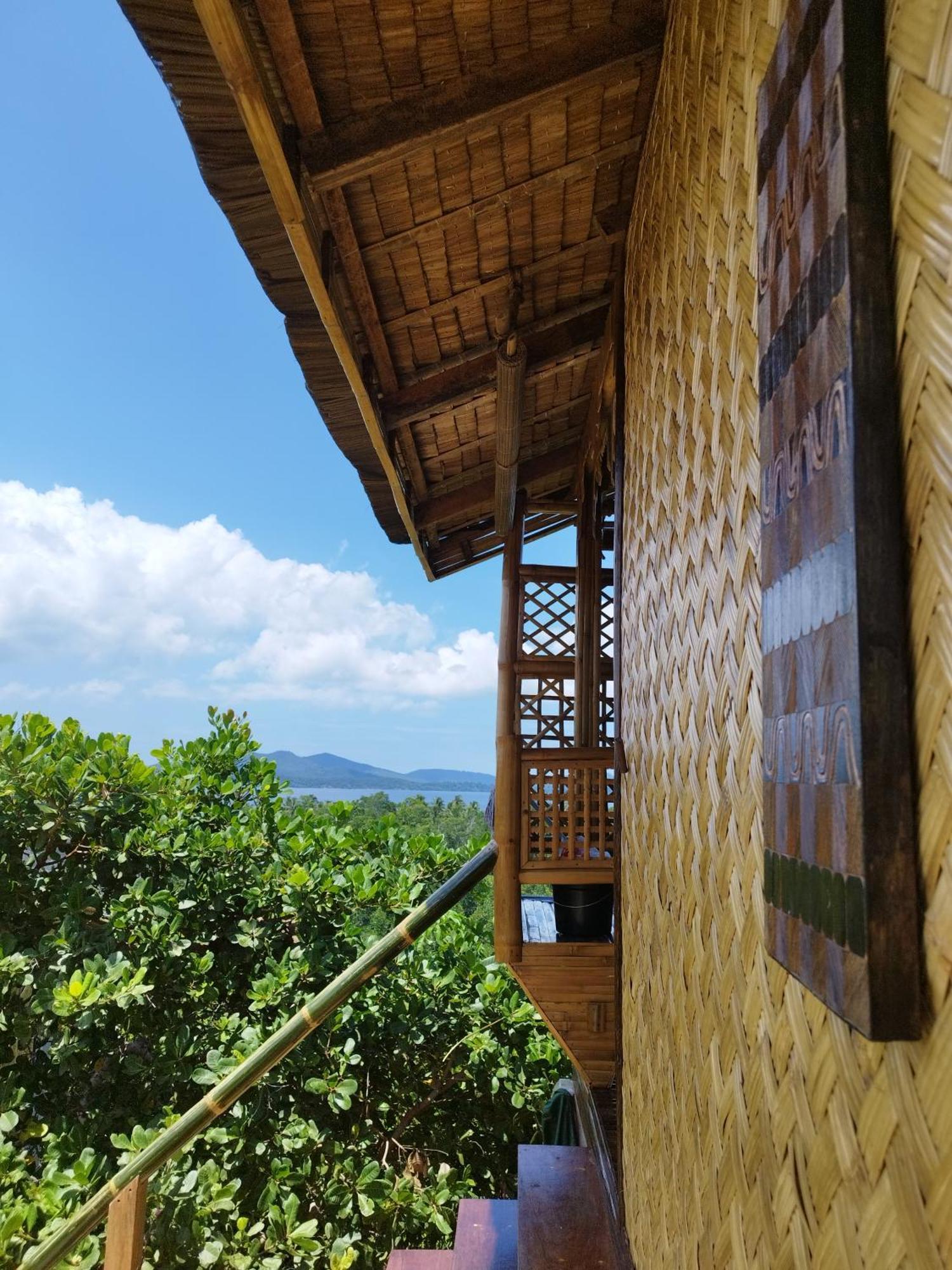 Ocean Green Eco Lodge Puerto Princesa Exterior foto