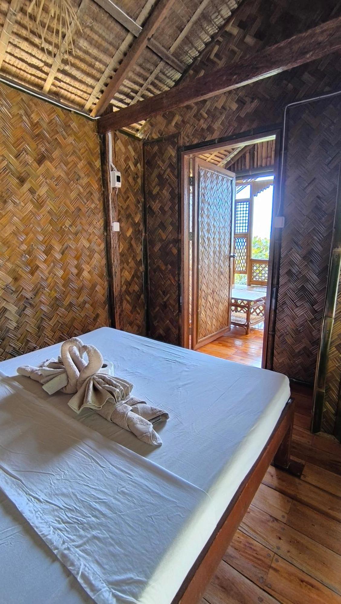 Ocean Green Eco Lodge Puerto Princesa Exterior foto